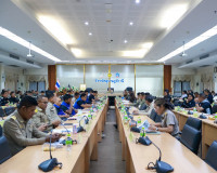 สุราษฎร์ธานีประชุมคณะกรรมการรักษาความมั่นคงฯ บูรณาการทุกหน่ว ... พารามิเตอร์รูปภาพ 13