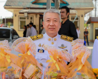 รองผู้ว่าราชการจังหวัดสุราษฎร์ธานี เป็นประธานในพิธีเจริญพระพ ... พารามิเตอร์รูปภาพ 10
