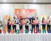 ผู้ว่าฯ สุราษฎร์ธานีเลี้ยงอาหารกลางวันพร้อมให้กำลังใจนักกีฬา ... พารามิเตอร์รูปภาพ 32