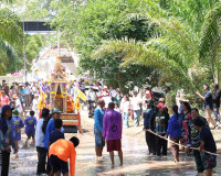 ผู้ว่าฯ สุราษฎร์ธานี เปิดโครงการสืบสานประเพณี “ชักพระบก” อัต ... พารามิเตอร์รูปภาพ 7