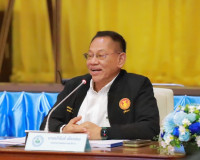 รองผู้ว่าราชการจังหวัดสุราษฎร์ธานี กล่าวต้อนรับ คณะอนุกรรมาธ ... พารามิเตอร์รูปภาพ 1