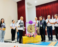 รองผู้ว่าราชการจังหวัดสุราษฎร์ธานี เป็นประธานเปิดการแข่งขันก ... พารามิเตอร์รูปภาพ 4