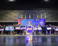 รองผู้ว่าราชการจังหวัดสุราษฎร์ธานี เป็นประธานในพิธีเปิดการแข ... พารามิเตอร์รูปภาพ 2