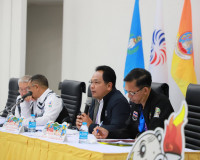 ผู้ว่าราชการจังหวัดสุราษฎร์ธานี ประชุมหัวหน้าคณะนักกีฬาและผู ... พารามิเตอร์รูปภาพ 7