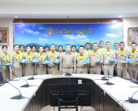 ผู้ว่าฯ สุราษฎร์ธานีมอบแนวทางการปฏิบัติงานแก่ผู้ผ่านการฝึกอบ ... พารามิเตอร์รูปภาพ 25