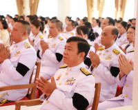 จังหวัดสุราษฏร์ธานีประกอบพิธีสวดพระพุทธมนต์และทำบุญตักบาตรถว ... พารามิเตอร์รูปภาพ 6