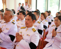 จังหวัดสุราษฏร์ธานีประกอบพิธีสวดพระพุทธมนต์และทำบุญตักบาตรถว ... พารามิเตอร์รูปภาพ 18
