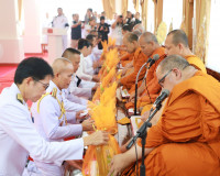 จังหวัดสุราษฏร์ธานีประกอบพิธีสวดพระพุทธมนต์และทำบุญตักบาตรถว ... พารามิเตอร์รูปภาพ 43