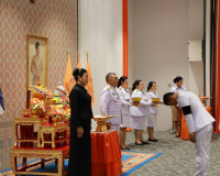จังหวัดสุราษฎร์ธานี จัดพิธีมอบแบบลายผ้าพระราชทาน “ลายขอสมเด็ ... พารามิเตอร์รูปภาพ 18