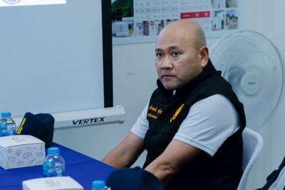 รองผู้ว่าราชการจังหวัดสุราษฎร์ธานี ร่วมลงพื้นที่กับคณะกรรมาธ ... พารามิเตอร์รูปภาพ 1