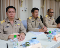 ผู้ว่าฯ สุราษฎร์ธานี นำประชุมคณะกรมการจังหวัดและหัวหน้าส่วนร ... พารามิเตอร์รูปภาพ 11