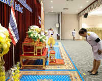 จังหวัดสุราษฎร์ธานีจัดพิธีรับพระราชทานเครื่องราชอิสริยาภรณ์  ... พารามิเตอร์รูปภาพ 17