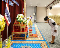 จังหวัดสุราษฎร์ธานีจัดพิธีรับพระราชทานเครื่องราชอิสริยาภรณ์  ... พารามิเตอร์รูปภาพ 46