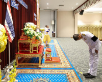 จังหวัดสุราษฎร์ธานีจัดพิธีรับพระราชทานเครื่องราชอิสริยาภรณ์  ... พารามิเตอร์รูปภาพ 48