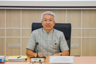 รองผู้ว่าราชการจังหวัดสุราษฎร์ธานี เป็นประธานการประชุมคณะกรร ... พารามิเตอร์รูปภาพ 1