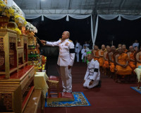 จังหวัดสุราษฎร์ธานีประกอบพิธีเชิญพุ่มดอกบัวประดิษฐ์พระราชทาน ... พารามิเตอร์รูปภาพ 3