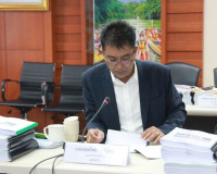 รองผู้ว่าราชการจังหวัดสุราษฎร์ธานี เป็นประธานการประชุมคณะกรร ... พารามิเตอร์รูปภาพ 2