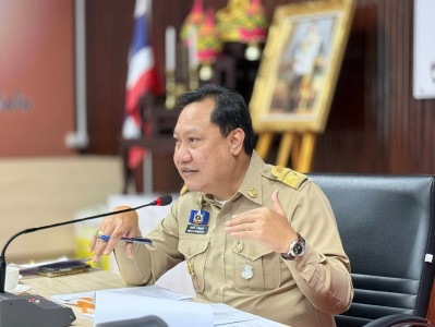 รองผู้ว่าราชการจังหวัดสุราษฎร์ธานี เป็นประธานการประชุม คณะกร ... พารามิเตอร์รูปภาพ 1