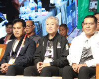 รองผู้ว่าราชการจังหวัดสุราษฎร์ธานี เป็นประธานในพิธีเปิดการแข ... พารามิเตอร์รูปภาพ 9