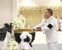 จังหวัดสุราษฎร์ธานีจัดพิธีถวายน้ำสรงพระศพเบื้องหน้าพระรูป สม ... พารามิเตอร์รูปภาพ 22