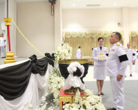 จังหวัดสุราษฎร์ธานีจัดพิธีถวายน้ำสรงพระศพเบื้องหน้าพระรูป สม ... พารามิเตอร์รูปภาพ 68