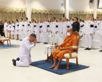 จังหวัดสุราษฎร์ธานีจัดพิธีถวายน้ำสรงพระศพเบื้องหน้าพระรูป สม ... พารามิเตอร์รูปภาพ 72