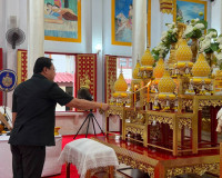 รองผู้ว่าราชการจังหวัดสุราษฎร์ธานี เป็นประธาน ในพิธีบำเพ็ญกุ ... พารามิเตอร์รูปภาพ 2