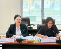 รองผู้ว่าราชการจังหวัดสุราษฎร์ธานี เป็นประธานการประชุม คณะกร ... พารามิเตอร์รูปภาพ 2