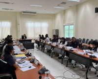 รองผู้ว่าราชการจังหวัดสุราษฎร์ธานี เป็นประธานการประชุม คณะกร ... พารามิเตอร์รูปภาพ 9