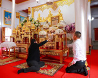 รองผู้ว่าราชการจังหวัดสุราษฎร์ธานี เป็นประธาน ในพิธีบำเพ็ญกุ ... พารามิเตอร์รูปภาพ 5