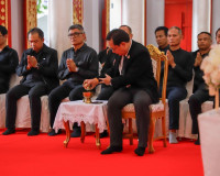 รองผู้ว่าราชการจังหวัดสุราษฎร์ธานี เป็นประธาน ในพิธีบำเพ็ญกุ ... พารามิเตอร์รูปภาพ 11