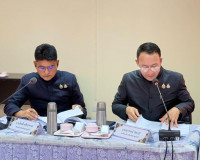 รองผู้ว่าราชการจังหวัดสุราษฎร์ธานี เป็นประธานการประชุม คณะกร ... พารามิเตอร์รูปภาพ 3