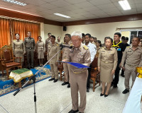 รองผู้ว่าราชการจังหวัดสุราษฎร์ธานี ผู้แทนประธานกรรมการมูลนิธ ... พารามิเตอร์รูปภาพ 3