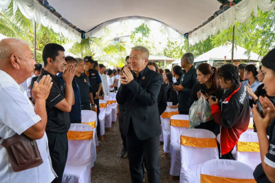 รองผู้ว่าราชการจังหวัดสุราษฎร์ธานี เป็นประธานเปิดกิจกรรม “Gr ... พารามิเตอร์รูปภาพ 1