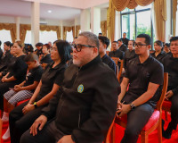 จังหวัดสุราษฎร์ธานี จัดพิธีบำเพ็ญกุศลสวดพระอภิธรรม อุทิศถวาย ... พารามิเตอร์รูปภาพ 4