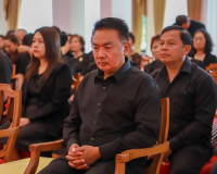 จังหวัดสุราษฎร์ธานี จัดพิธีบำเพ็ญกุศลสวดพระอภิธรรม อุทิศถวาย ... พารามิเตอร์รูปภาพ 8