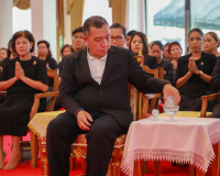 จังหวัดสุราษฎร์ธานี จัดพิธีบำเพ็ญกุศลสวดพระอภิธรรม อุทิศถวาย ... พารามิเตอร์รูปภาพ 11