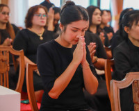 จังหวัดสุราษฎร์ธานี จัดพิธีบำเพ็ญกุศลสวดพระอภิธรรม อุทิศถวาย ... พารามิเตอร์รูปภาพ 23