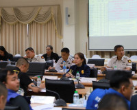จังหวัดสุราษฎร์ธานี บูรณาการทุกภาคส่วน ประชุมคณะกรรมการ ศอ.ป ... พารามิเตอร์รูปภาพ 15