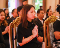 จังหวัดสุราษฎร์ธานี จัดพิธีบำเพ็ญกุศลสวดพระอภิธรรม อุทิศถวาย ... พารามิเตอร์รูปภาพ 35
