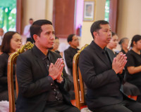 จังหวัดสุราษฎร์ธานี จัดพิธีบำเพ็ญกุศลสวดพระอภิธรรม อุทิศถวาย ... พารามิเตอร์รูปภาพ 43