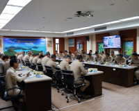 ผู้ว่าฯ สุราษฎร์ธานีประชุมนายอำเภอ หัวหน้าส่วนราชการ และหัวห ... พารามิเตอร์รูปภาพ 7