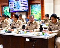 ผู้ว่าฯ สุราษฎร์ธานีประชุมนายอำเภอ หัวหน้าส่วนราชการ และหัวห ... พารามิเตอร์รูปภาพ 9