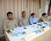ผู้ว่าฯ สุราษฎร์ธานี เป็นประธานประชุมกรมการจังหวัดและหัวหน้า ... พารามิเตอร์รูปภาพ 10