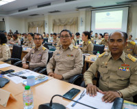 ผู้ว่าฯ สุราษฎร์ธานี เป็นประธานประชุมกรมการจังหวัดและหัวหน้า ... พารามิเตอร์รูปภาพ 18