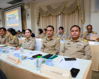 ผู้ว่าฯ สุราษฎร์ธานี เป็นประธานประชุมกรมการจังหวัดและหัวหน้า ... พารามิเตอร์รูปภาพ 32
