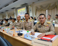 ผู้ว่าฯ สุราษฎร์ธานี เป็นประธานประชุมกรมการจังหวัดและหัวหน้า ... พารามิเตอร์รูปภาพ 33