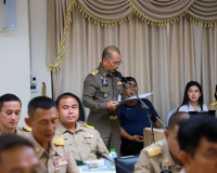 ผู้ว่าฯ สุราษฎร์ธานี เป็นประธานประชุมกรมการจังหวัดและหัวหน้า ... พารามิเตอร์รูปภาพ 34