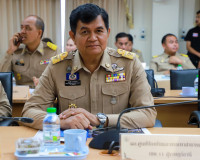 ผู้ว่าฯ สุราษฎร์ธานี เป็นประธานประชุมกรมการจังหวัดและหัวหน้า ... พารามิเตอร์รูปภาพ 46
