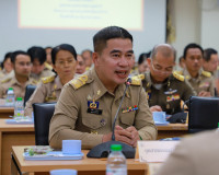 ผู้ว่าฯ สุราษฎร์ธานี เป็นประธานประชุมกรมการจังหวัดและหัวหน้า ... พารามิเตอร์รูปภาพ 50